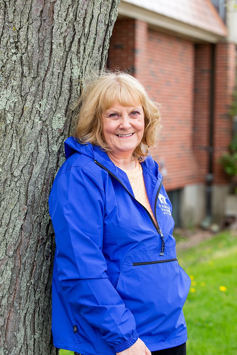 Portrait of volunteer Maureen Wooster
